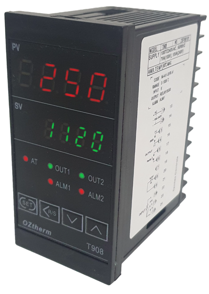 Controller With Ramp Input Ramp and Soak 10 Pattern 8 Step PID Controller